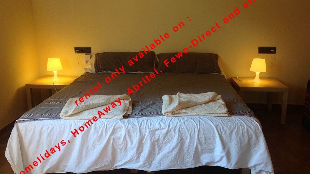 Photo of Bedroom in Pals