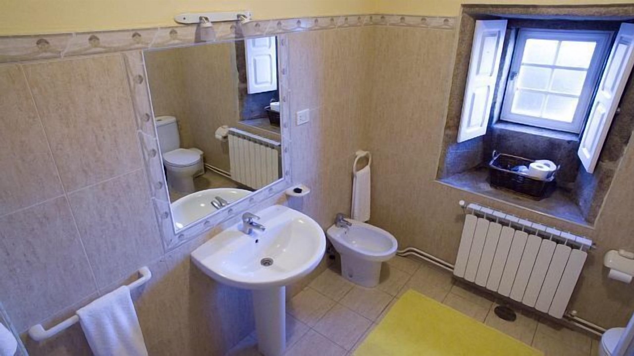 Photo of Bathroom in Bayo