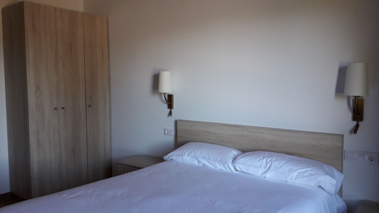 Photo of Bedroom in Viana do Bolo