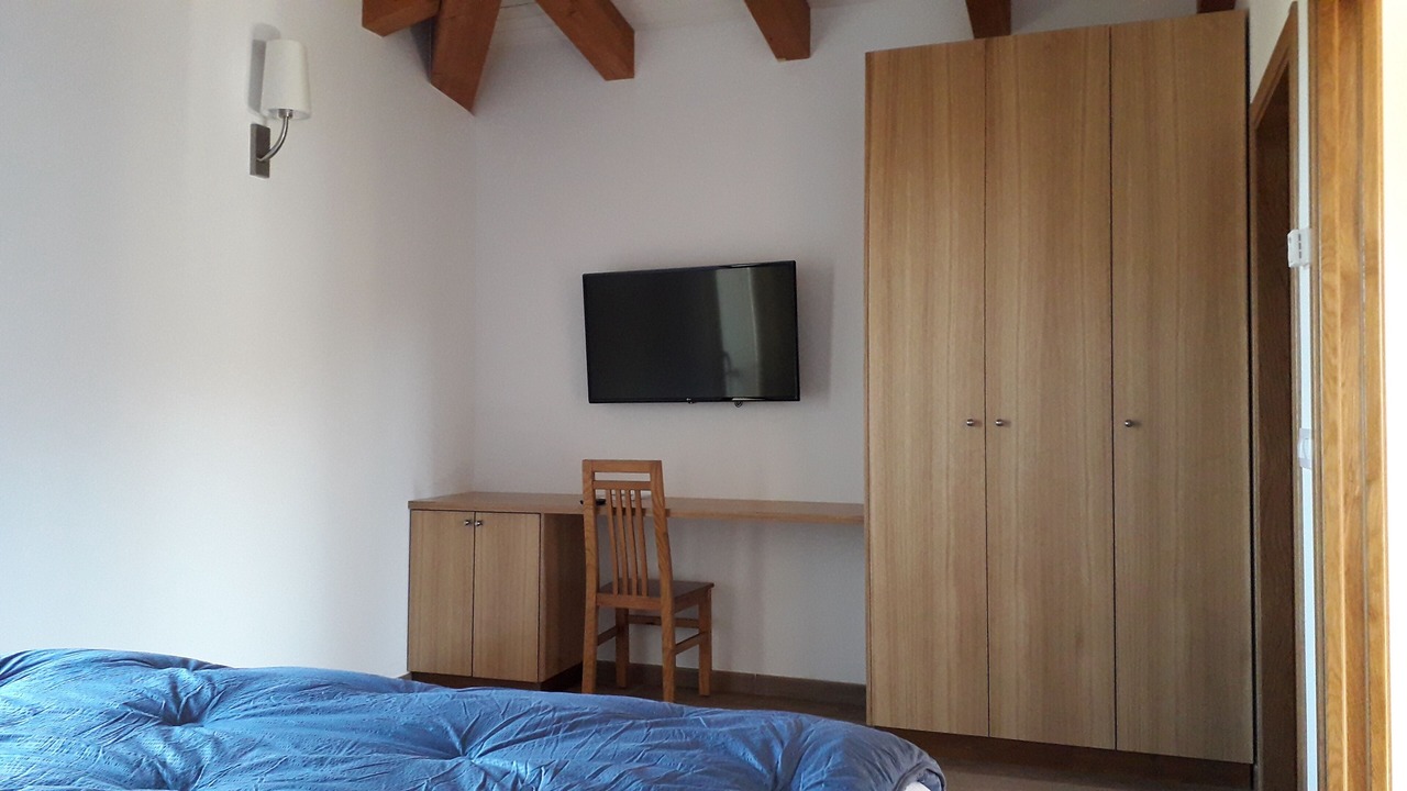 Photo of Bedroom in Viana do Bolo