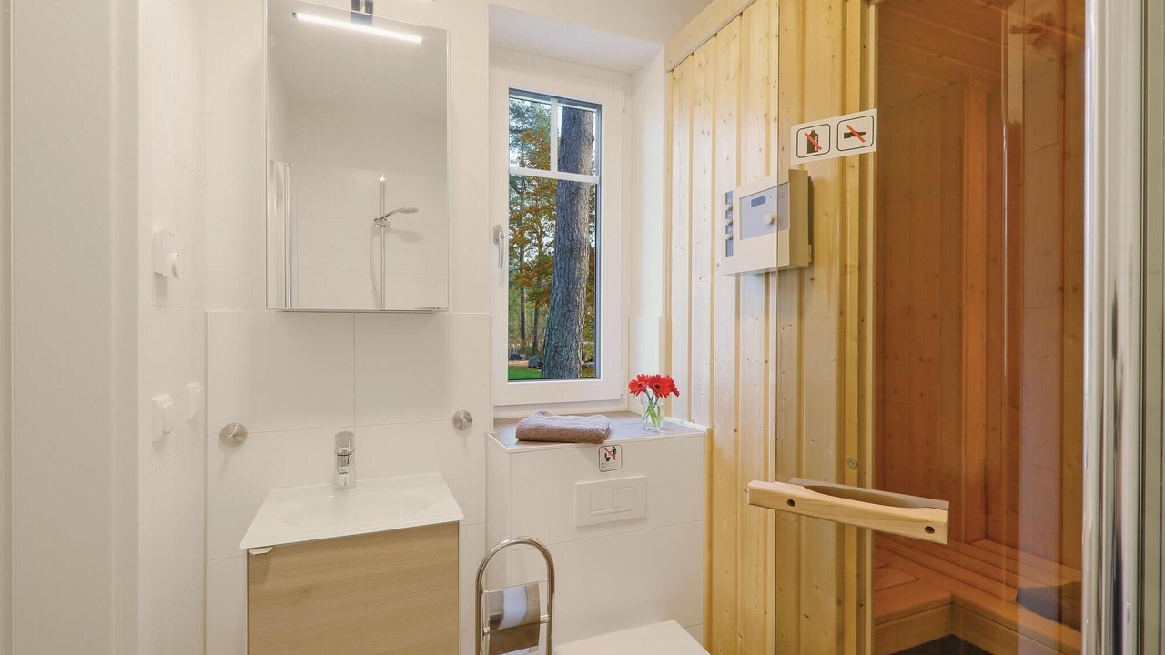 Photo of Bathroom in Zirchow