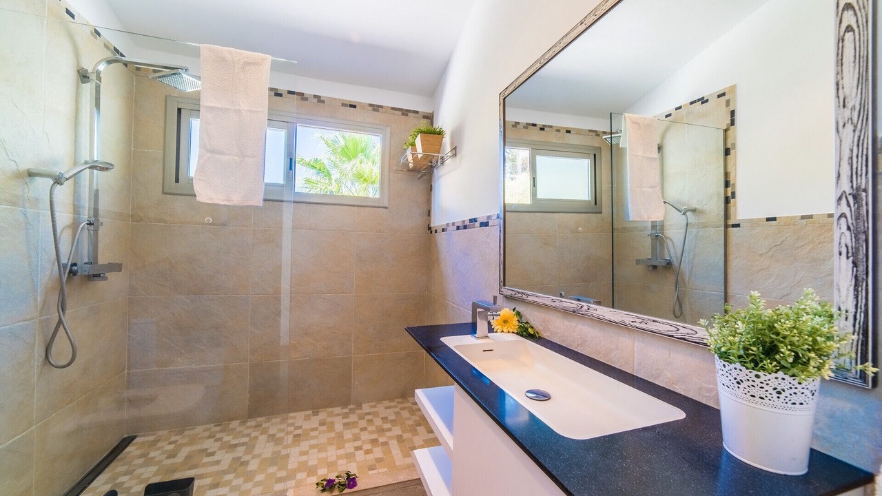 Photo of Bathroom in Muro