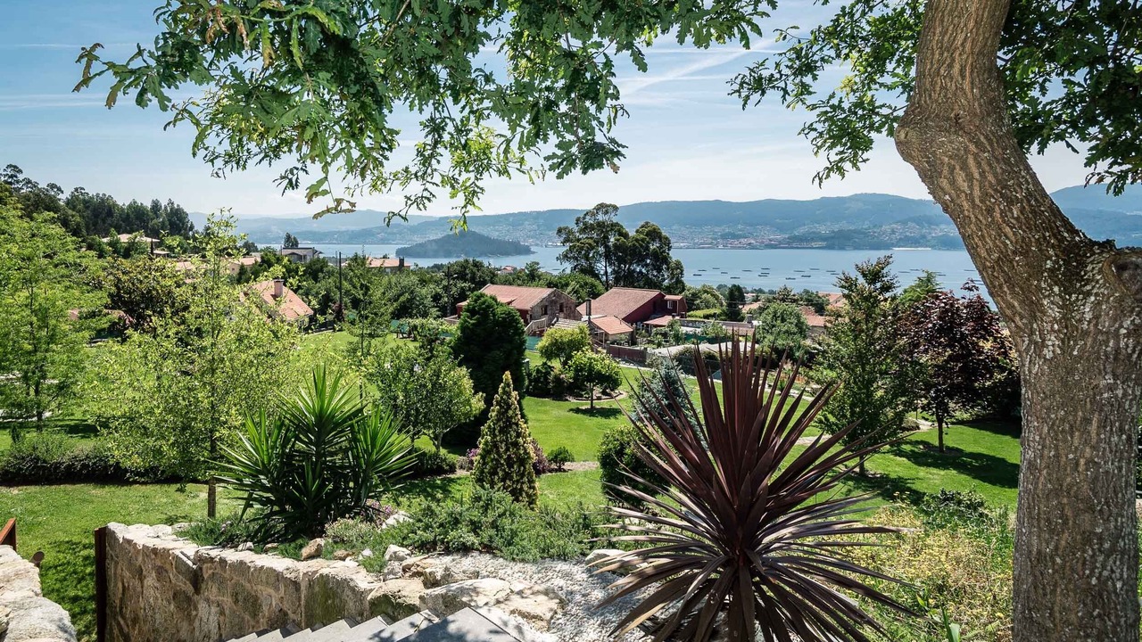 Photo of Outdoor in Samieira