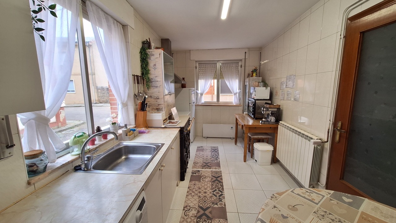 Photo of Kitchen in San Justo de la Vega