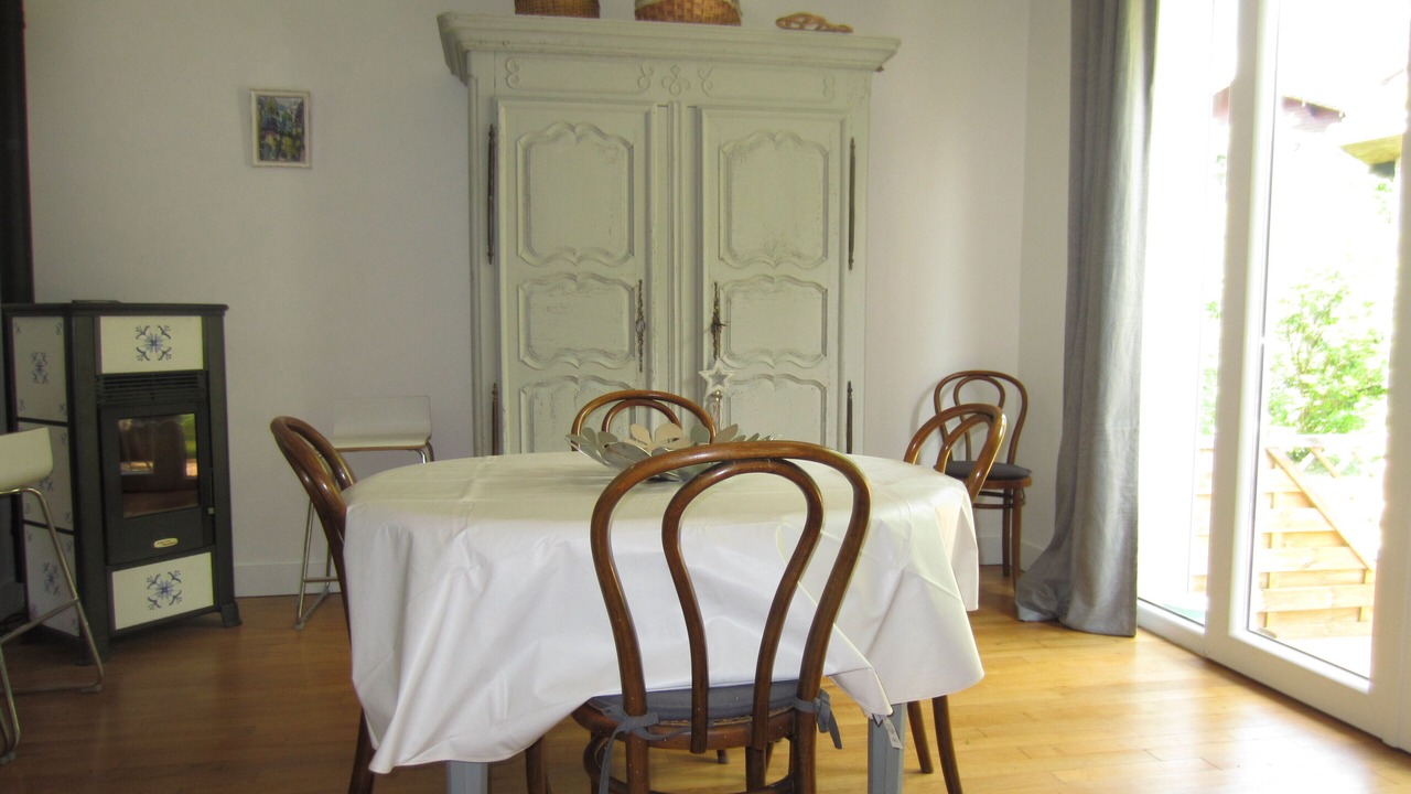 Photo of Others in Doucier