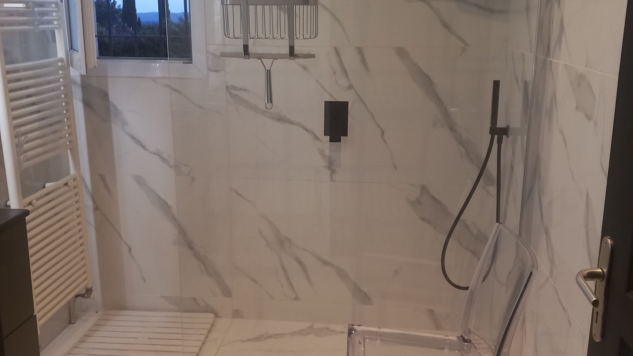 Photo of Bathroom in Chateaurenard