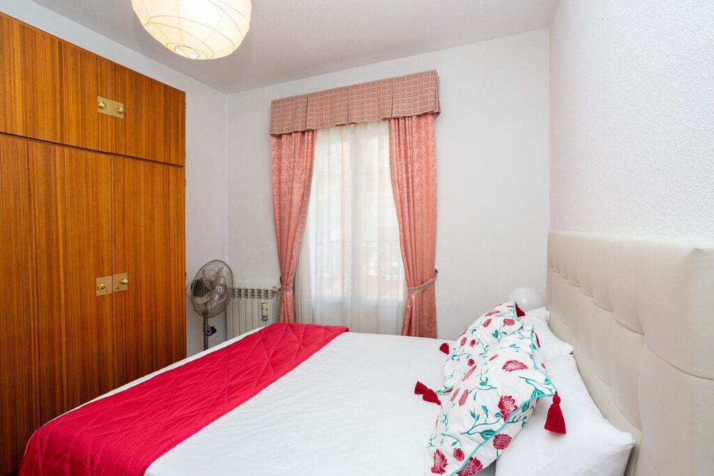 Photo of Bedroom in Embajadores