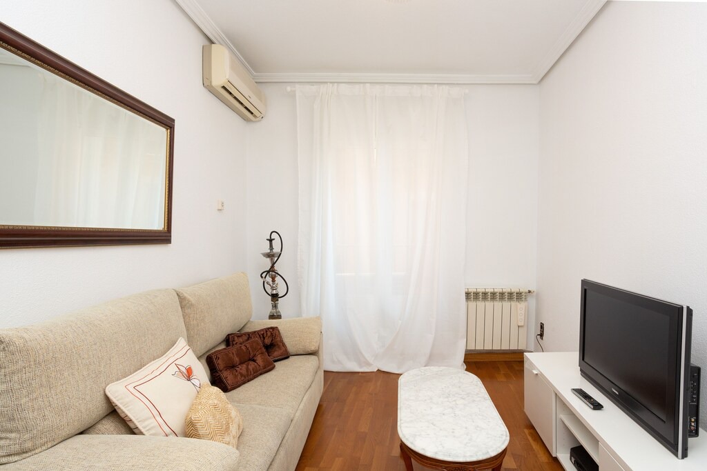 Photo of Livingroom in Embajadores