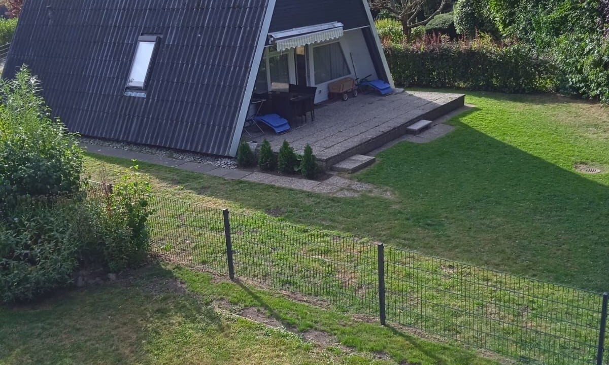 Photo of Outdoor in Damp