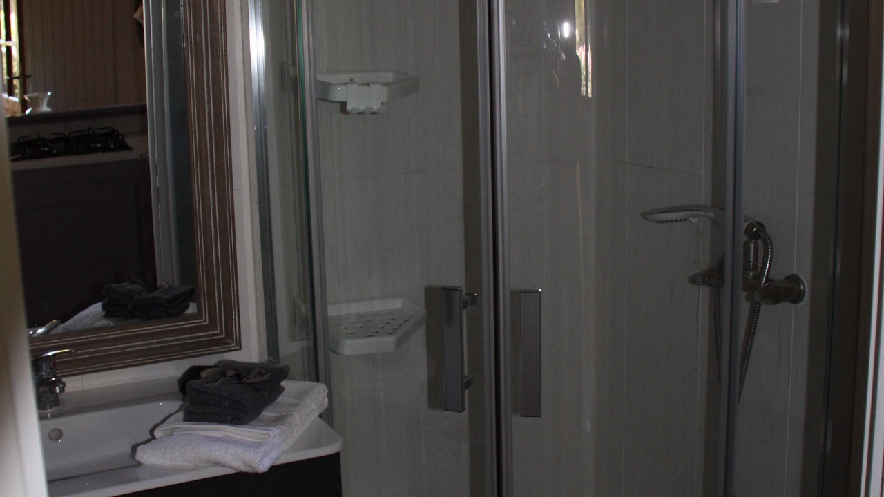 Photo of Bathroom in Le Puy-Sainte-Reparade
