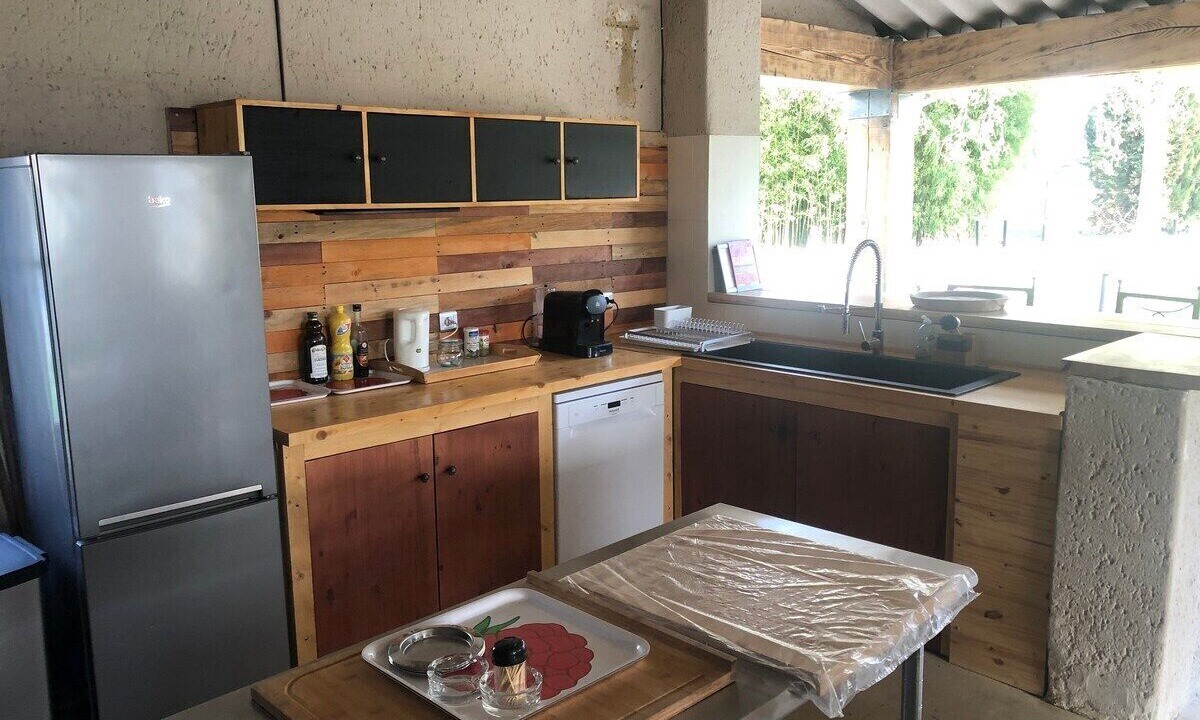 Photo of Kitchen in Entraigues-sur-la-Sorgue