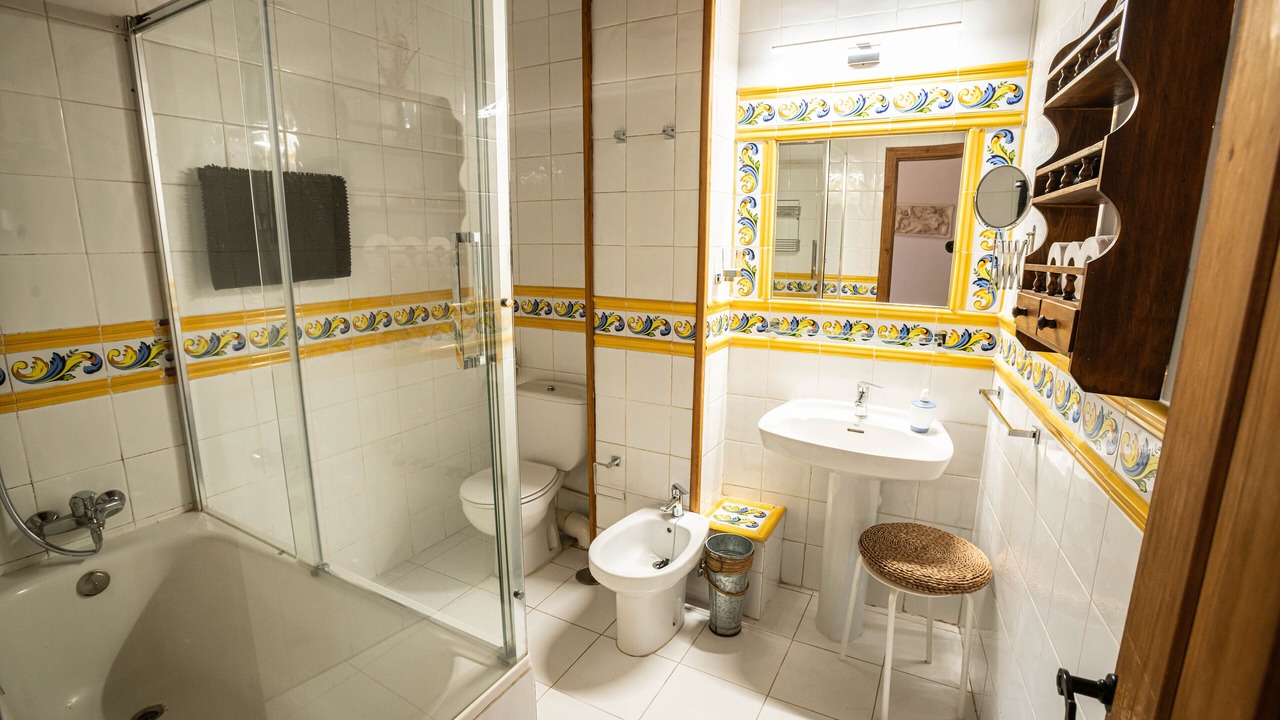 Photo of Bathroom in Robledillo de Gata