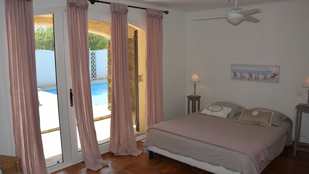 Photo of Bedroom in La Faviere