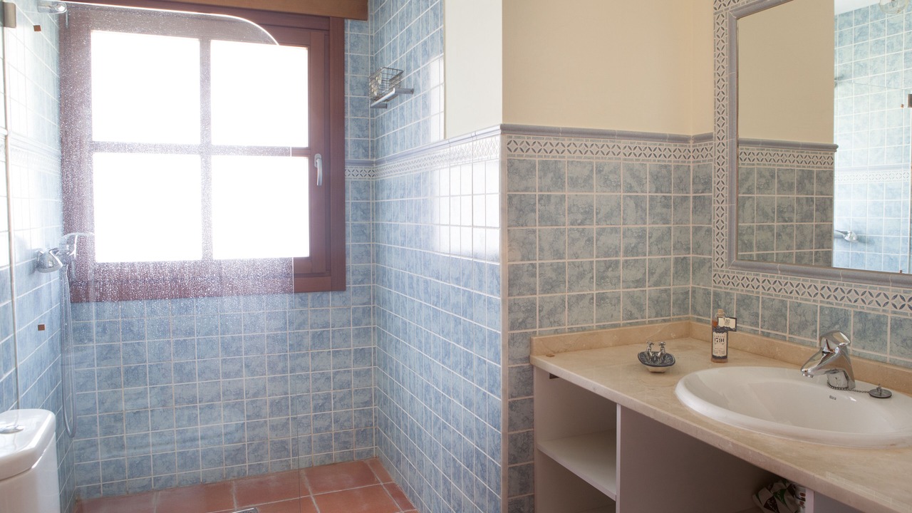 Photo of Bathroom in Almenara de Tormes