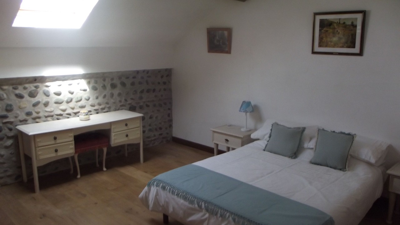 Photo of Bedroom in Larreule