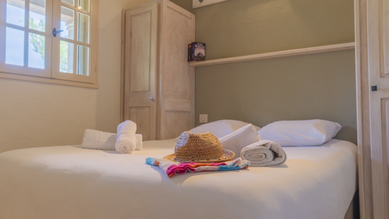 Photo of Bedroom in Paradou
