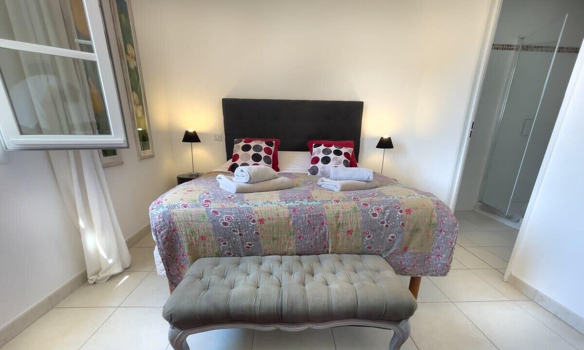 Photo of Bedroom in Mallemort