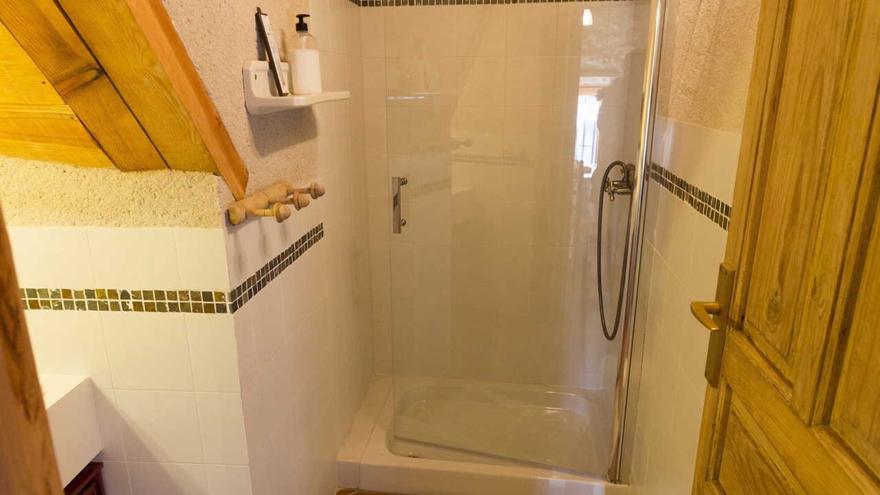 Photo of Bathroom in Cuellar