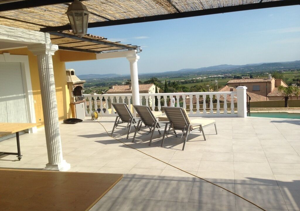 Photo of Patio Balcony in Saint-Marcel-d'Aredeche
