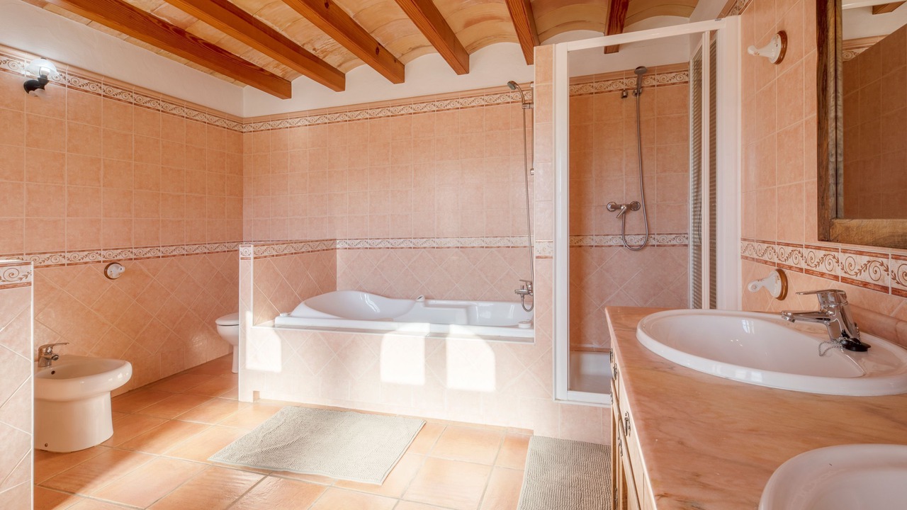 Photo of Bathroom in Sant Carles de Peralta