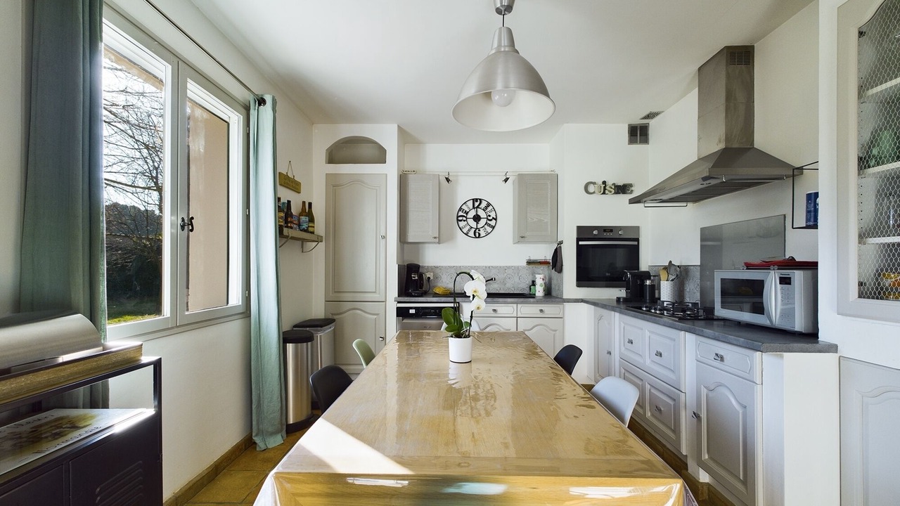 Photo of Kitchen in St.-Remy-de-Provence