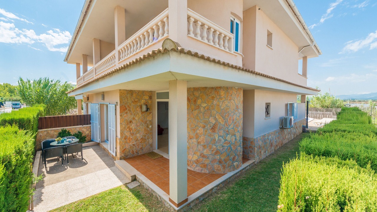 Photo of Outdoor in Muro