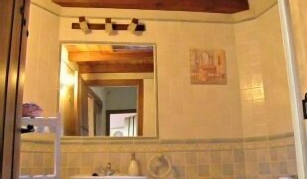Photo of Bathroom in Navaconcejo