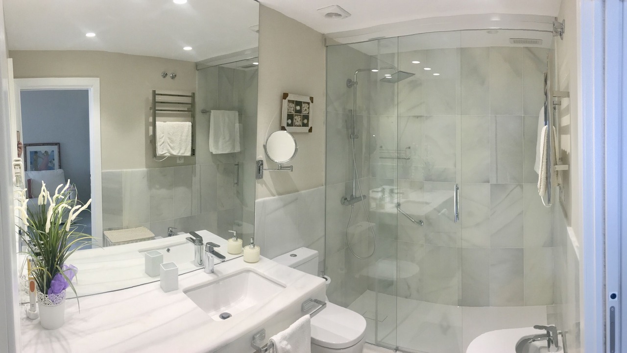 Photo of Bathroom in Sitio de Calahonda