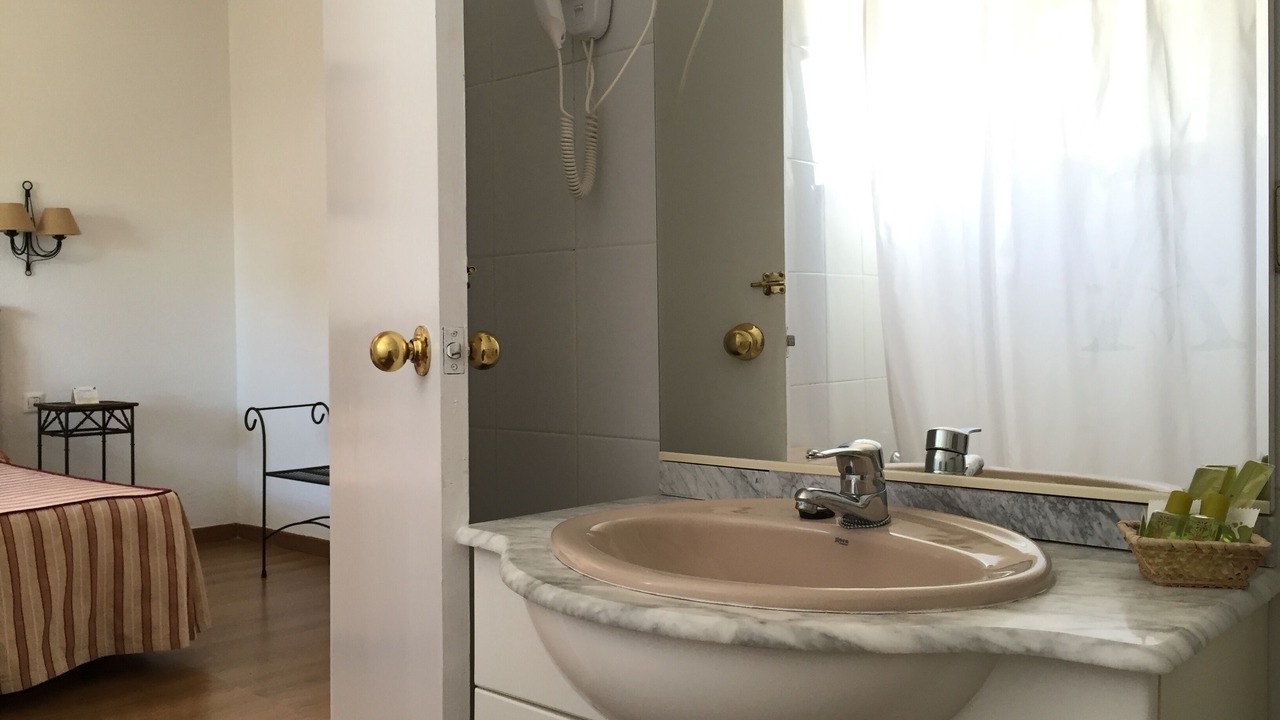 Photo of Bathroom in Zafra