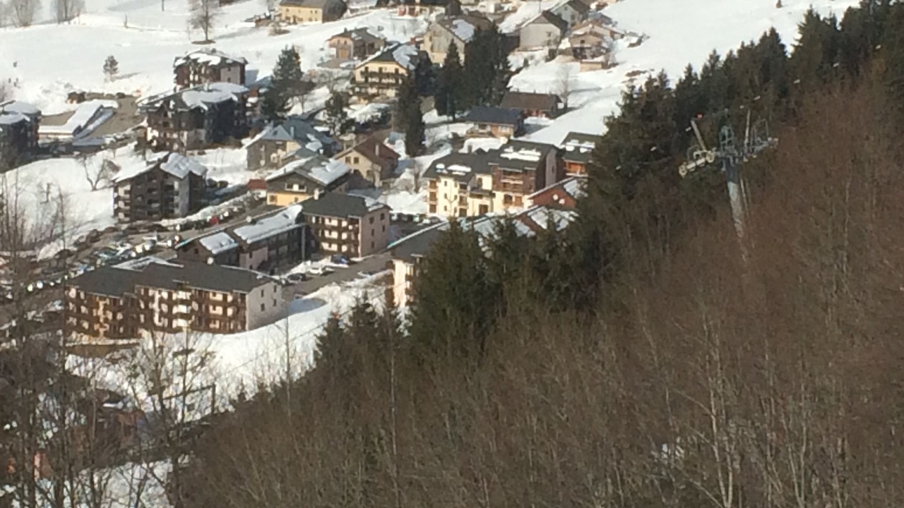 Photo of Outdoor in Lelex