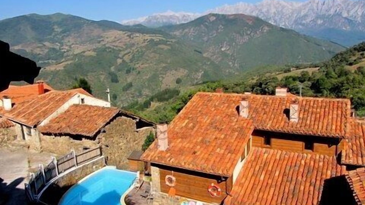 Photo of Outdoor in Tudes
