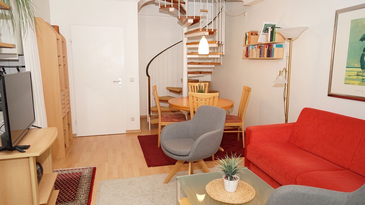 Photo of Livingroom in Damp