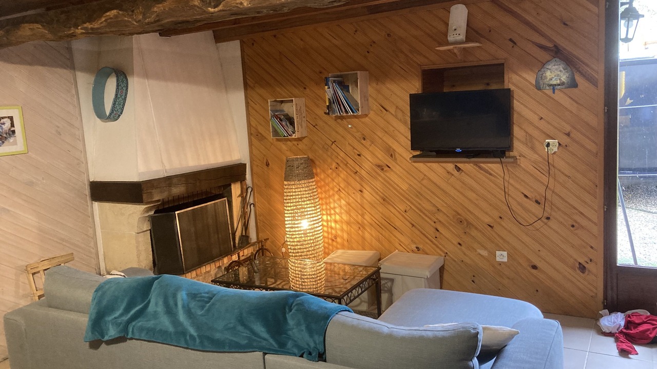 Photo of Livingroom in Astugue