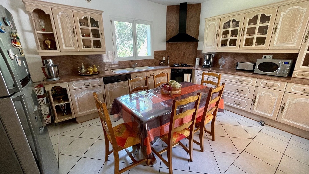 Photo of Kitchen in Nimes City Centre