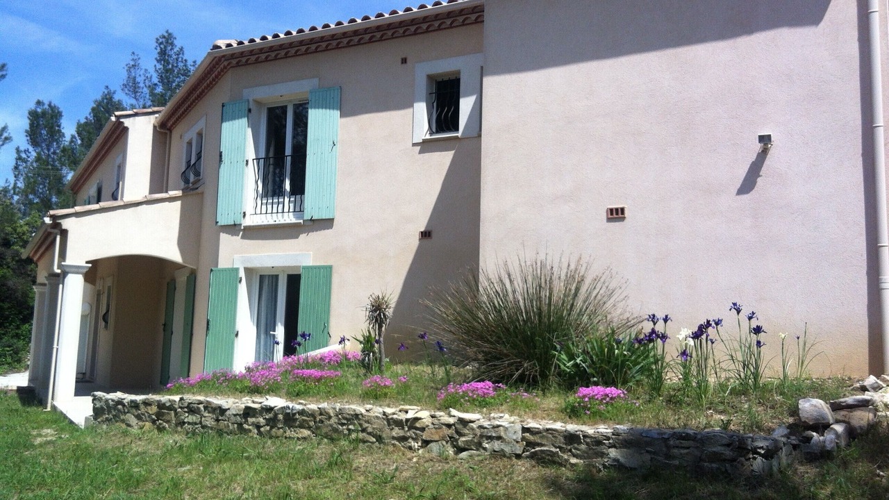 Photo of Outdoor in Nimes City Centre