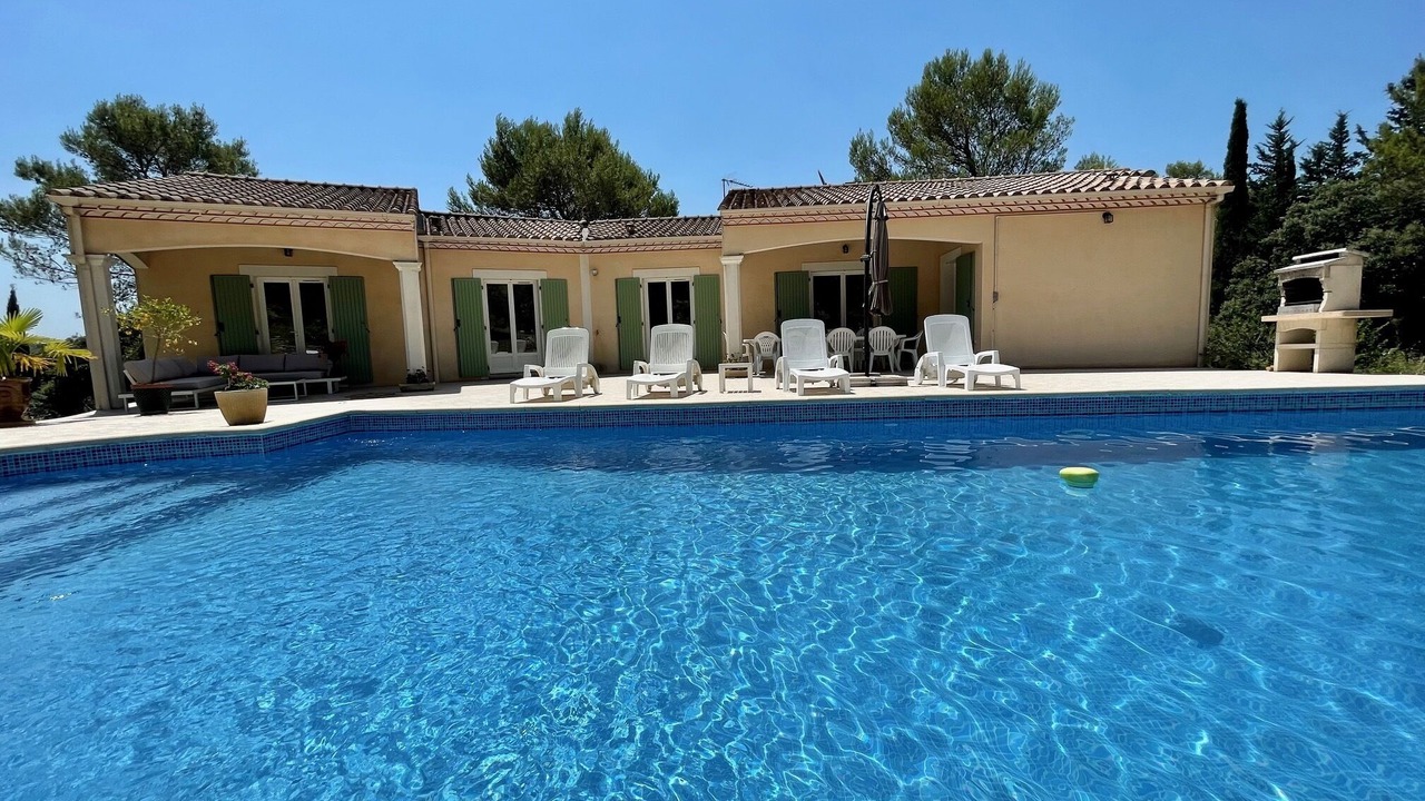 Photo of Outdoor in Nimes City Centre