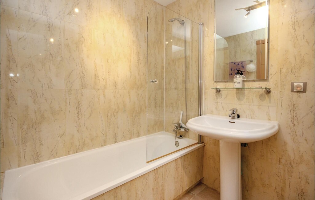 Photo of Bathroom in San Luis de Sabinillas