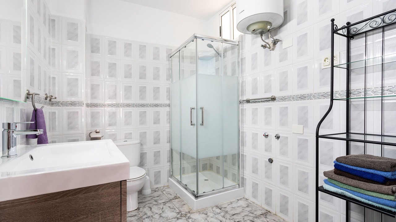 Photo of Bathroom in Alcala