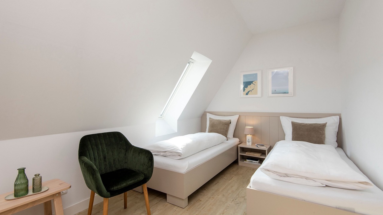 Photo of Bedroom in List
