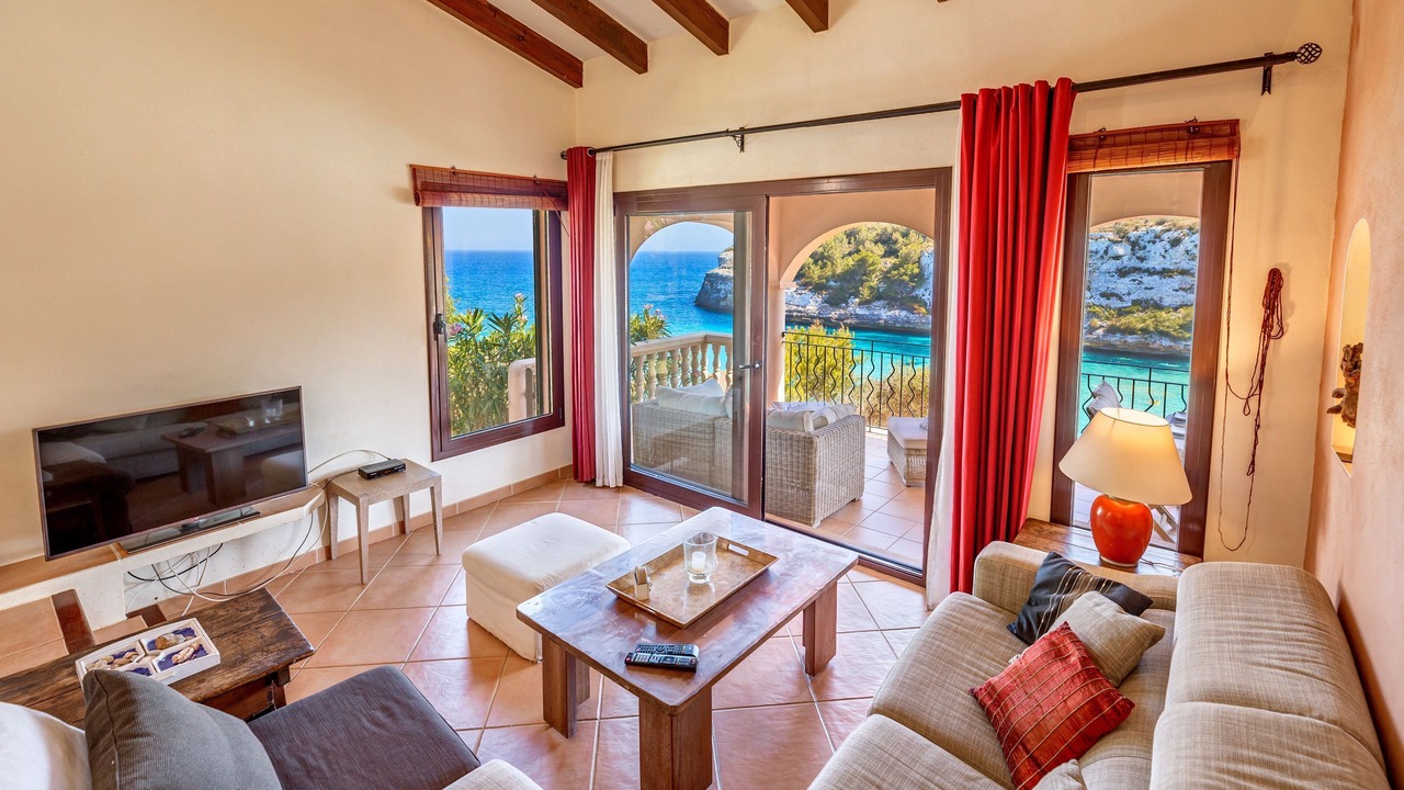 Photo of Livingroom in Cala Anguila-Cala Mendia