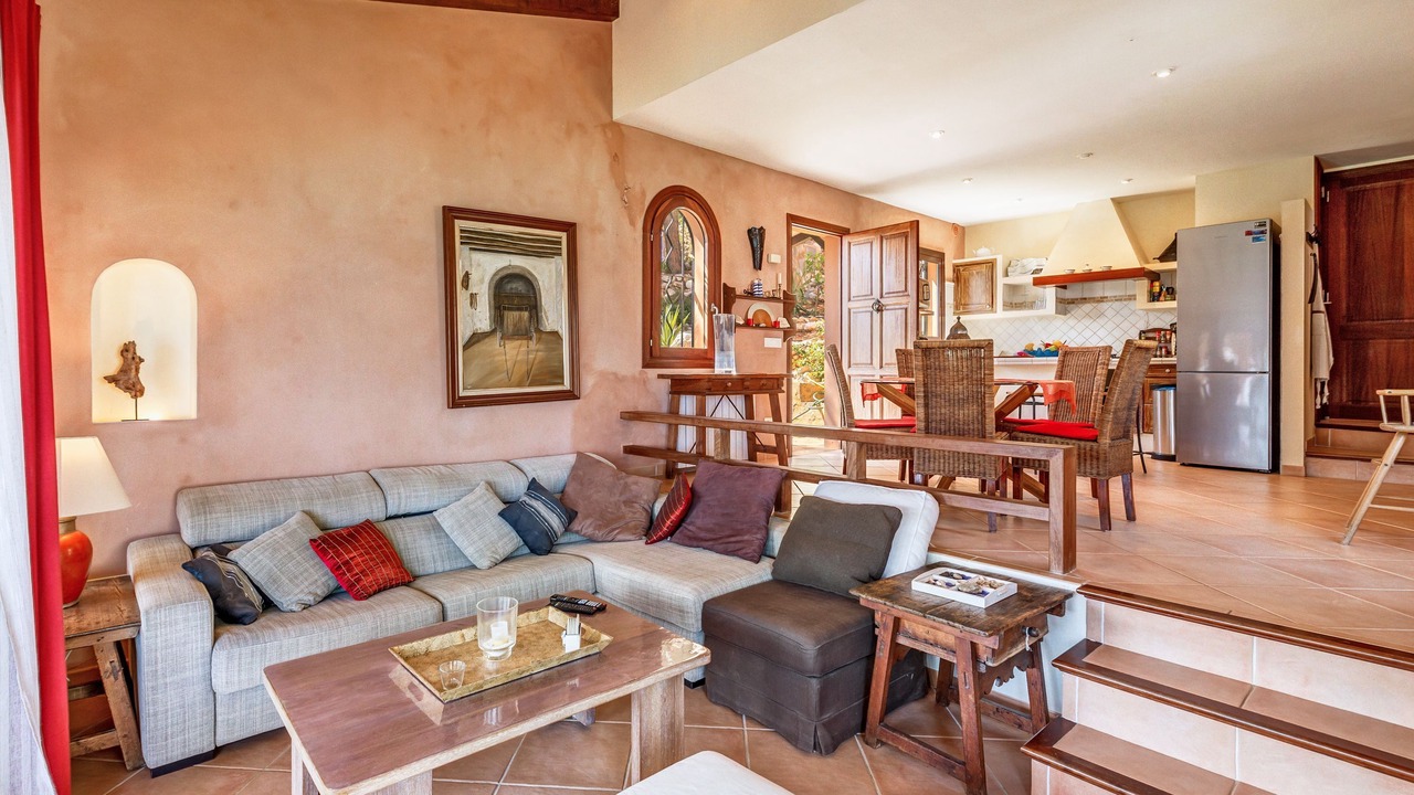 Photo of Livingroom in Cala Anguila-Cala Mendia