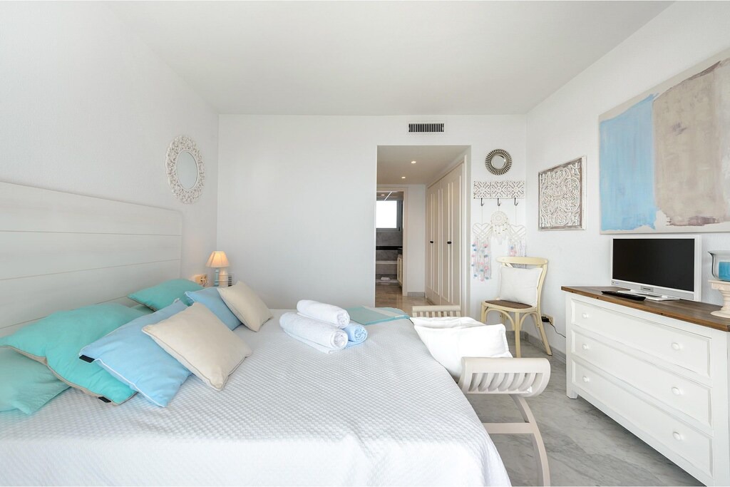 Photo of Bedroom in Talamanca
