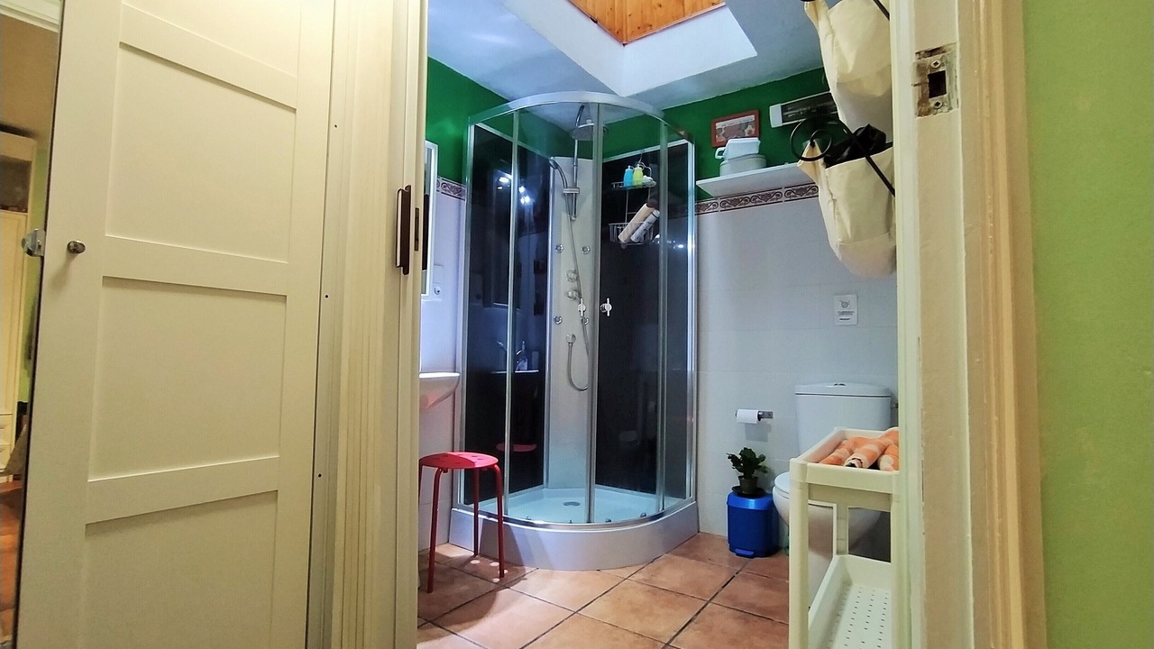 Photo of Bathroom in Betanzos