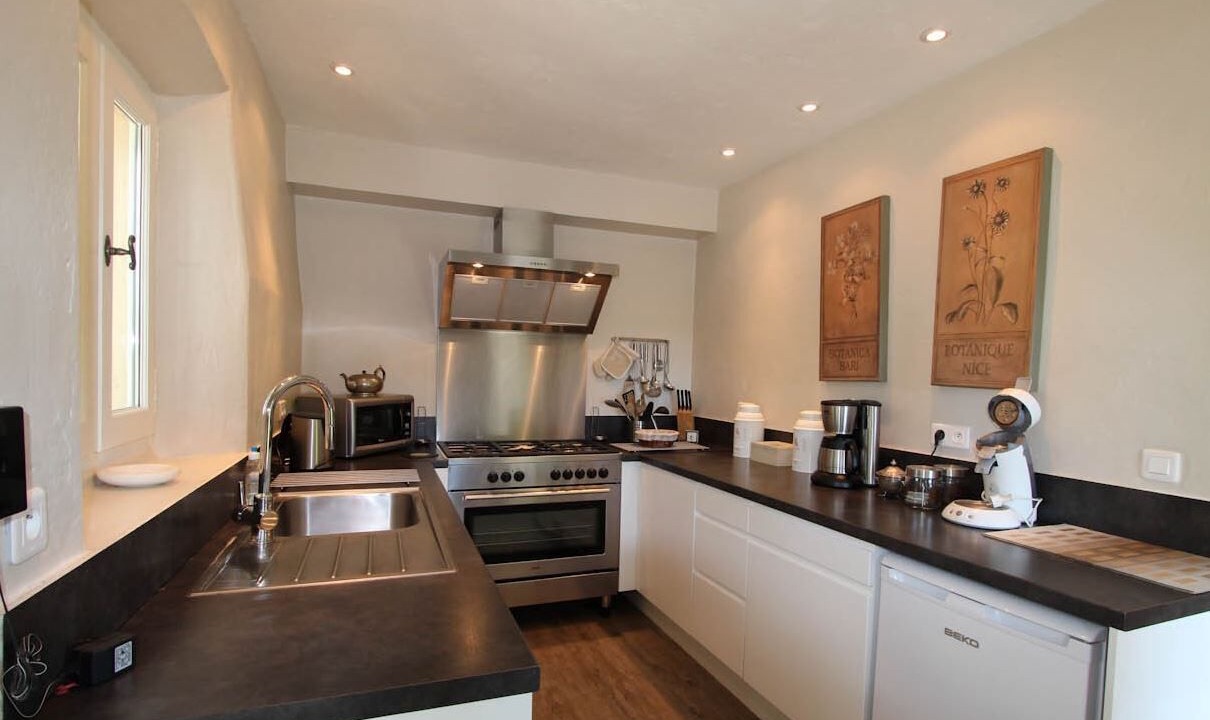 Photo of Kitchen in Lourmarin