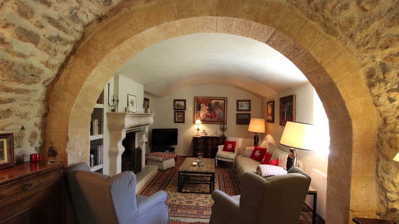 Photo of Livingroom in Lourmarin