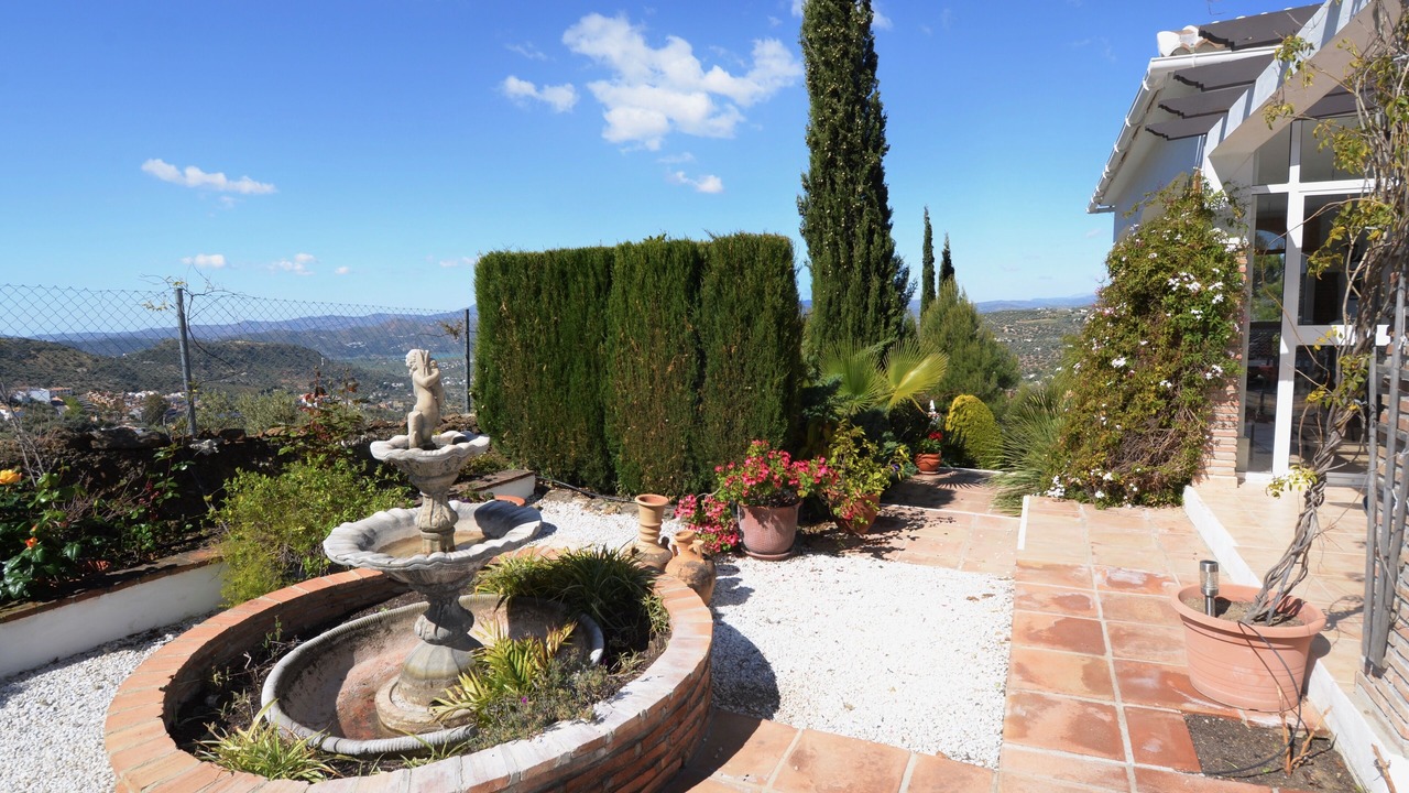 Photo of Outdoor in Alcaucin