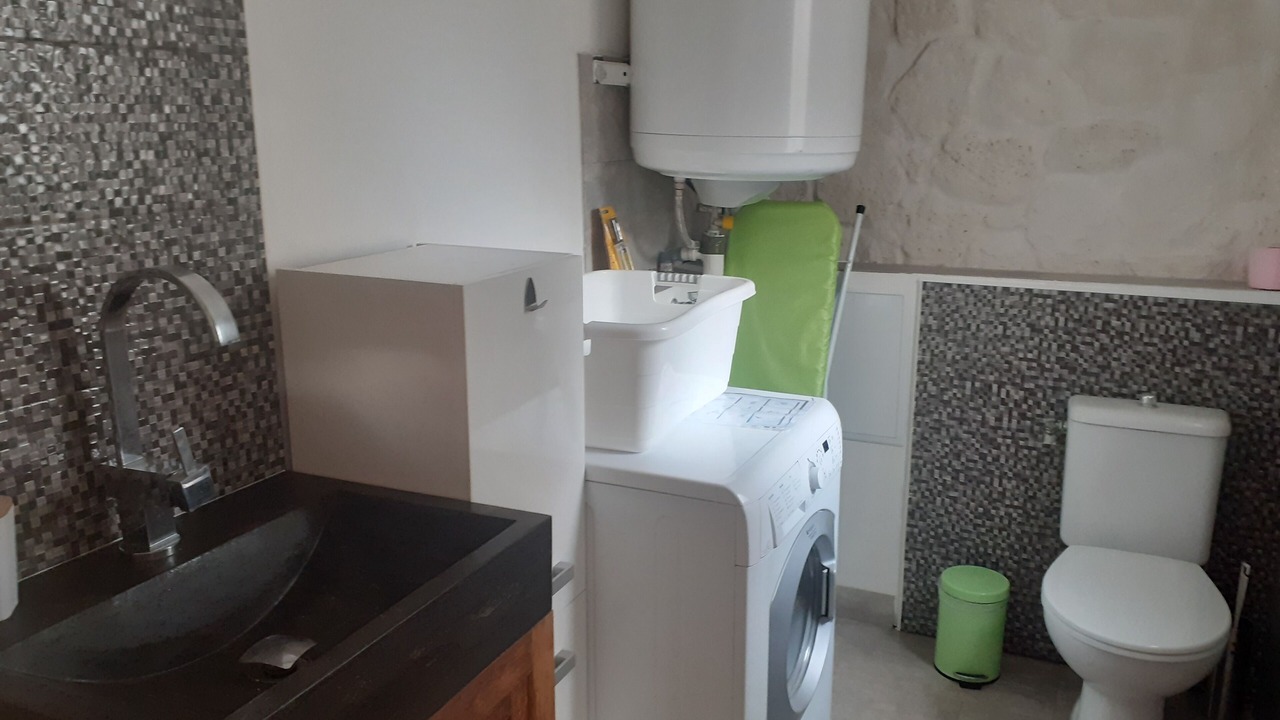 Photo of Bathroom in Le Sambuc