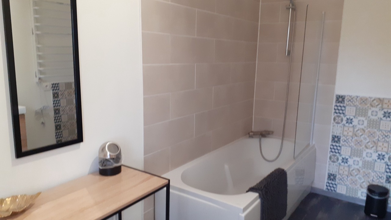 Photo of Bathroom in Le Sambuc