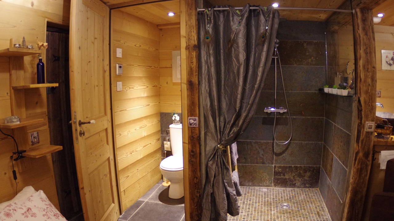 Photo of Bathroom in Entremont