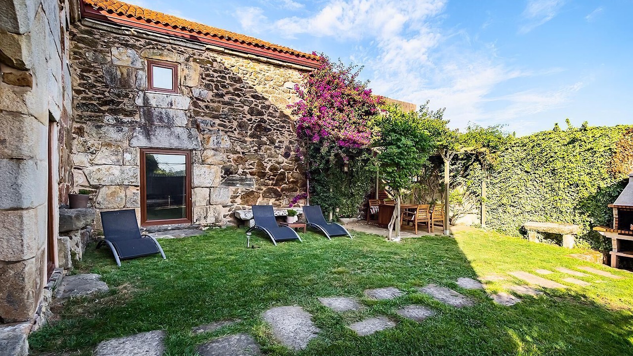 Photo of Patio Balcony in Lemaio